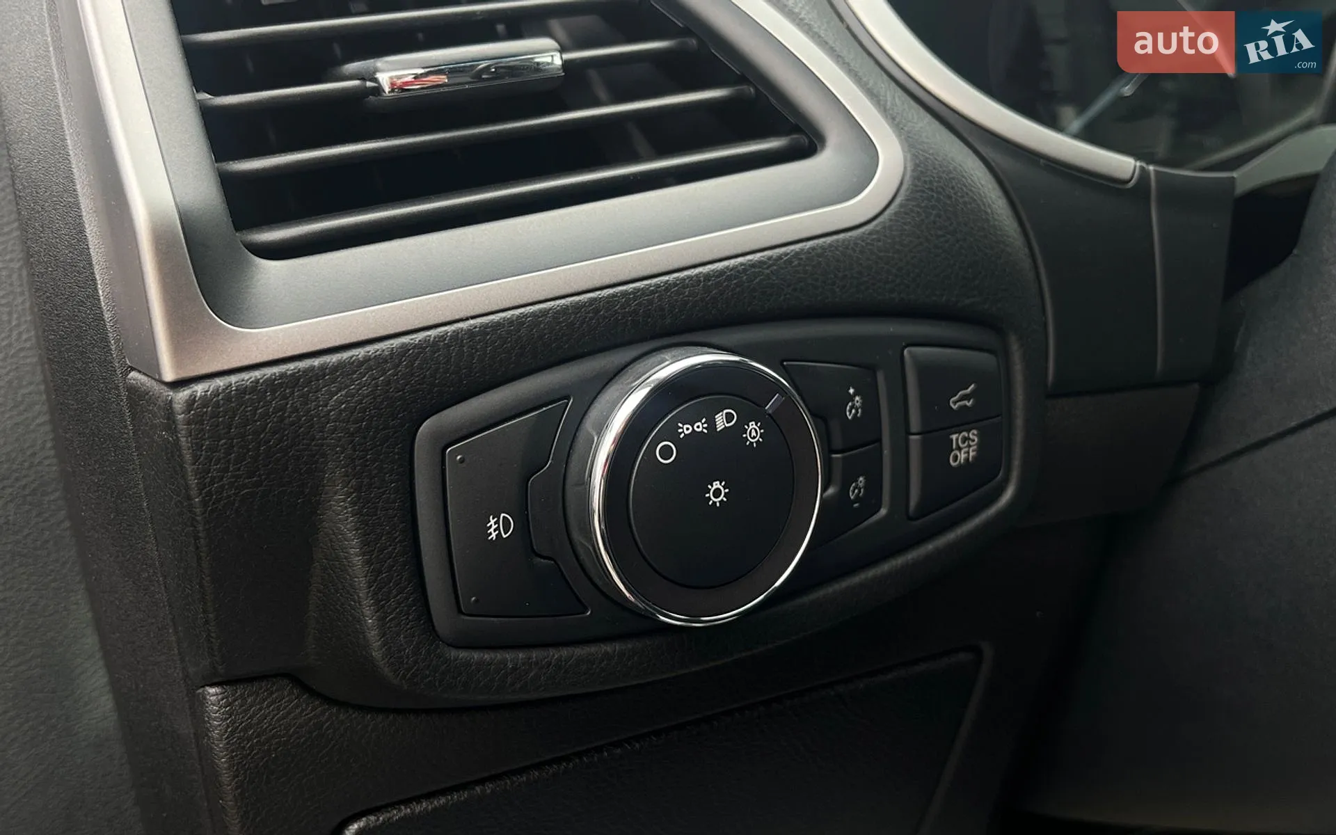 2019 Ford Edge - мініатюра 12