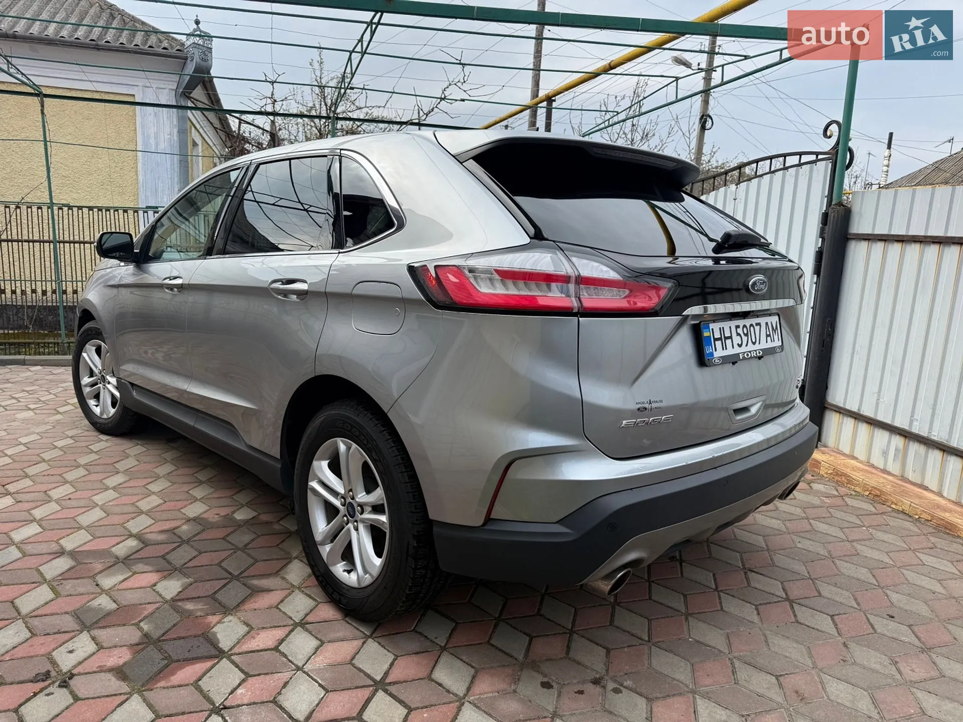 2020 Ford Edge - мініатюра 2