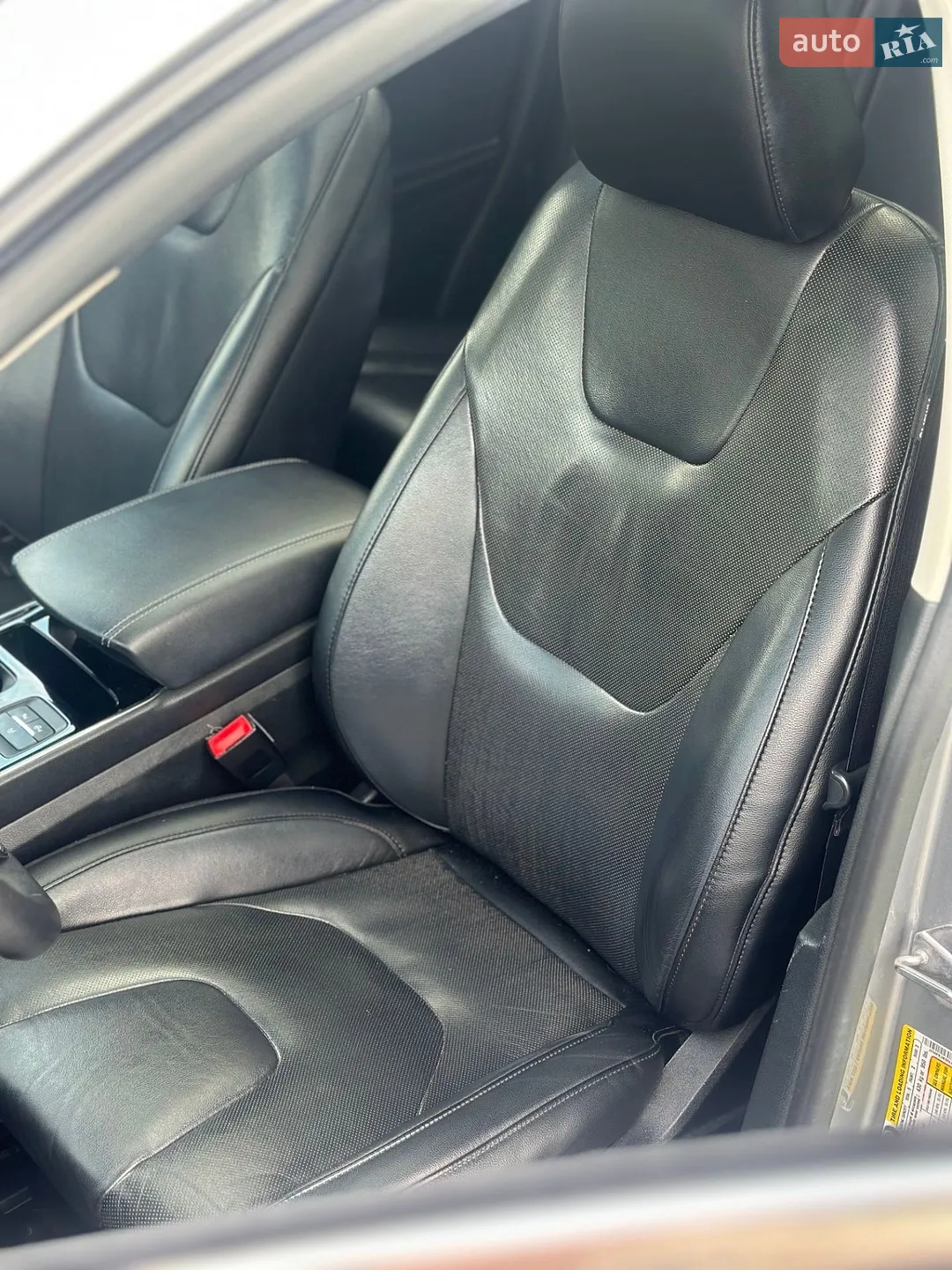 2019 Ford Edge - мініатюра 32