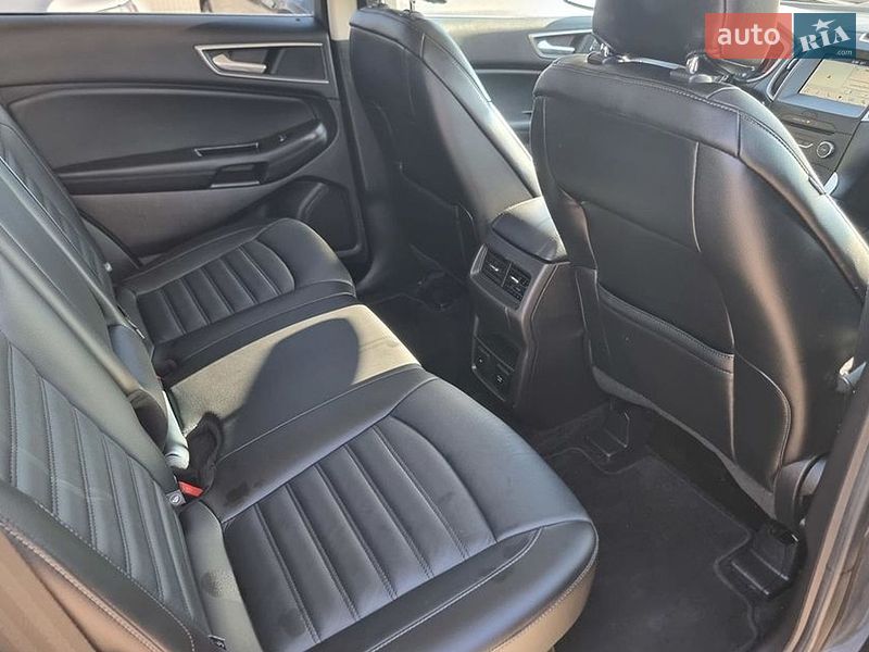 Позашляховик / Кросовер Ford Edge 2017 в Полтаві