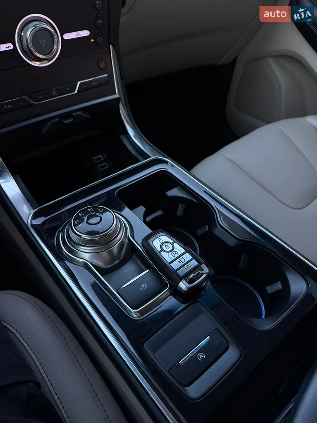 2019 Ford Edge - мініатюра 13