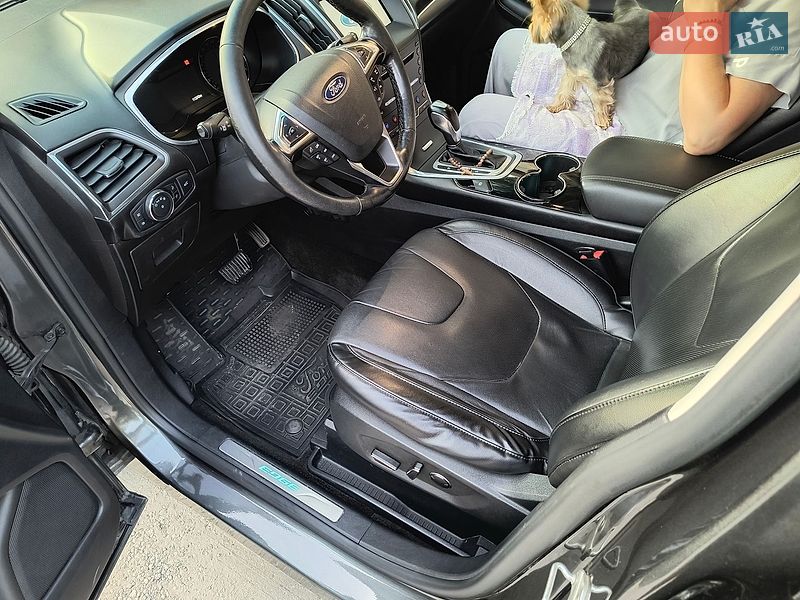 Внедорожник / Кроссовер Ford Edge 2016 в Запорожье