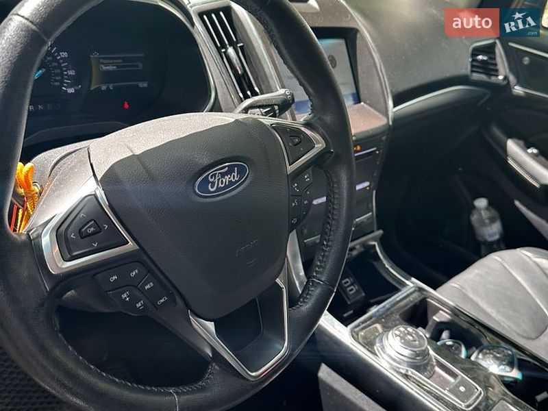 Позашляховик / Кросовер Ford Edge 2019 в Києві