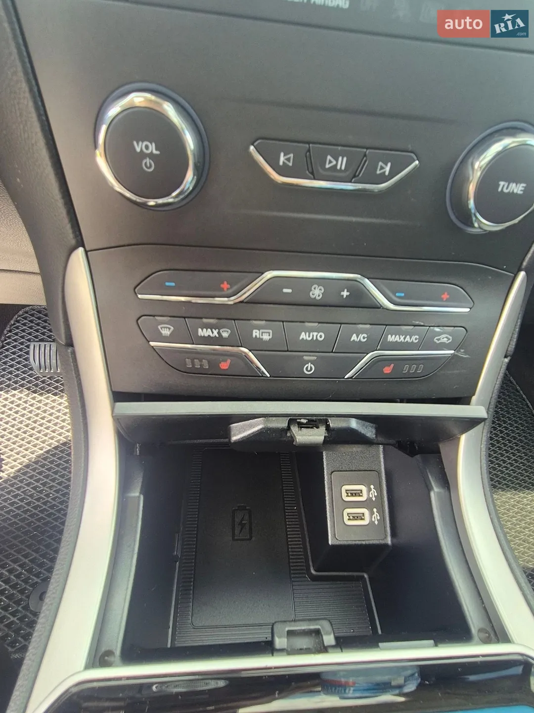 2020 Ford Edge - мініатюра 28