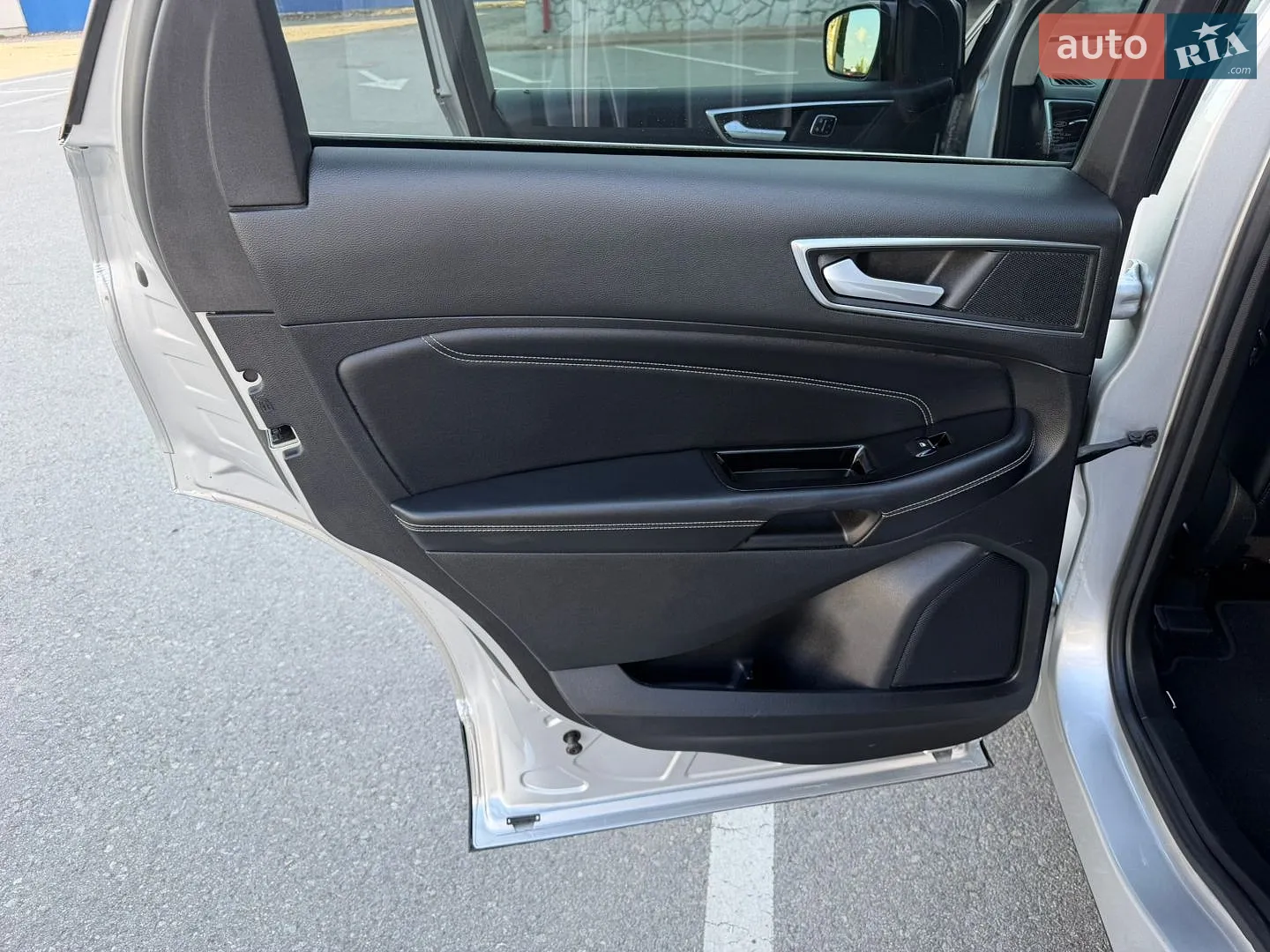 2017 Ford Edge - мініатюра 28