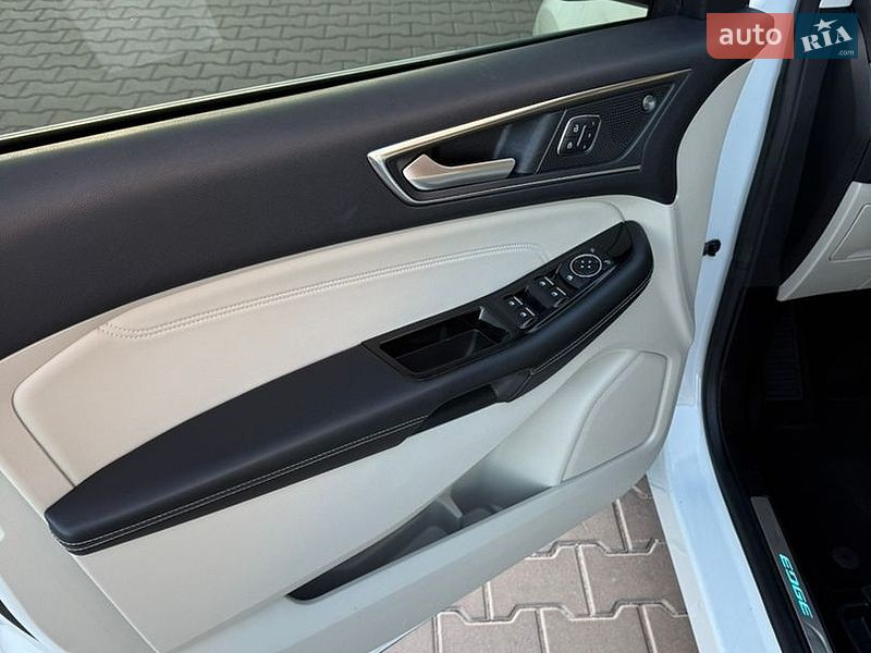 Внедорожник / Кроссовер Ford Edge 2020 в Киеве