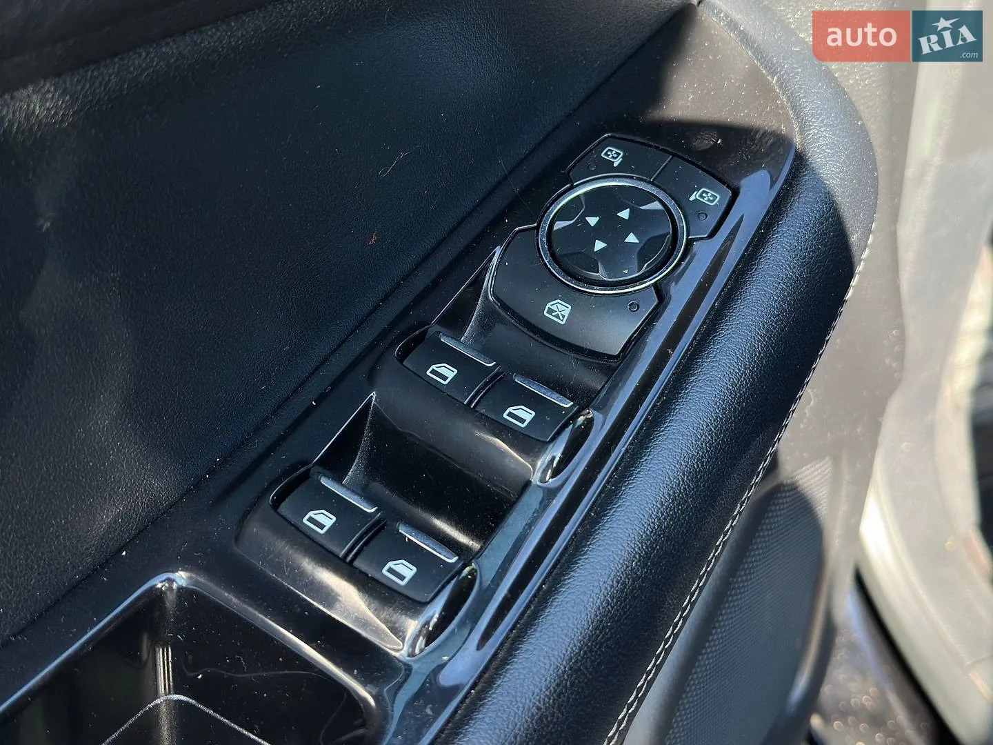 2016 Ford Edge - мініатюра 9