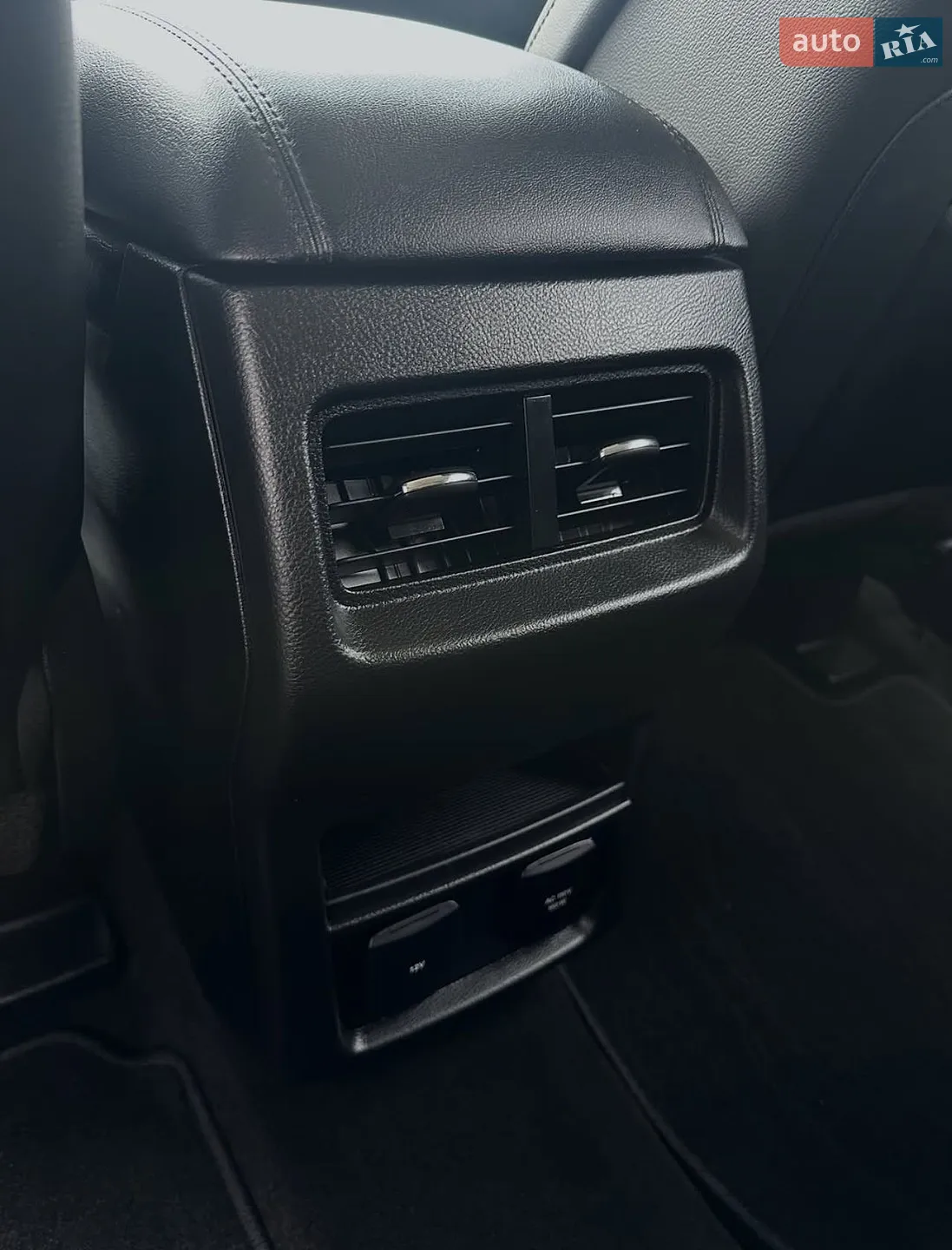 2019 Ford Edge - мініатюра 11