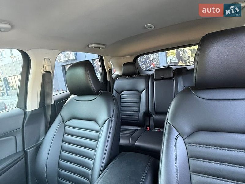 Позашляховик / Кросовер Ford Edge 2023 в Черкасах