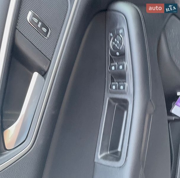 Позашляховик / Кросовер Ford Edge 2023 в Черкасах