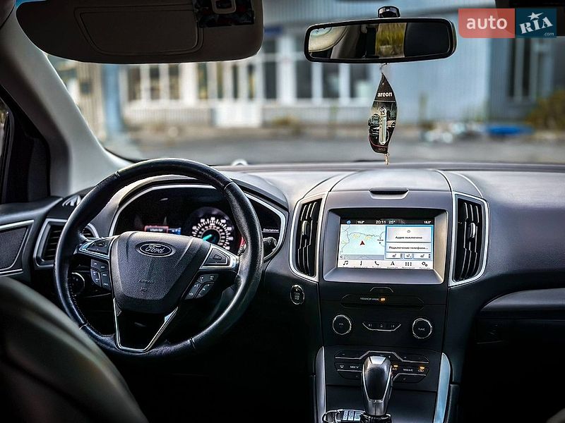 Позашляховик / Кросовер Ford Edge 2018 в Славуті
