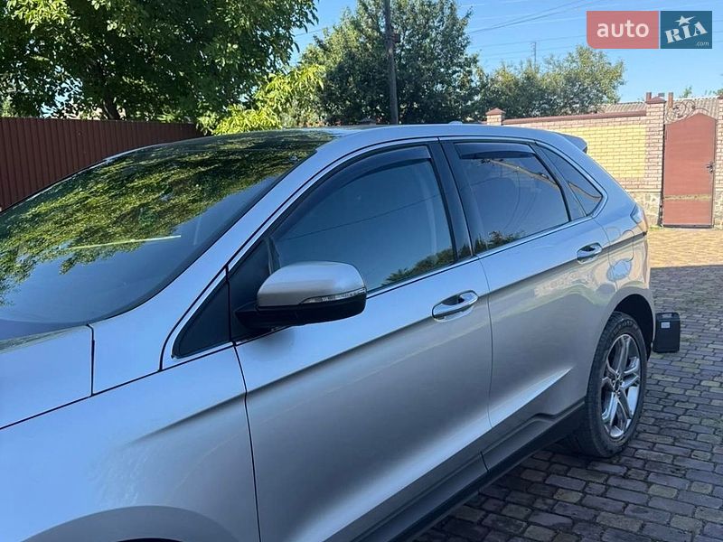 Внедорожник / Кроссовер Ford Edge 2016 в Шепетовке