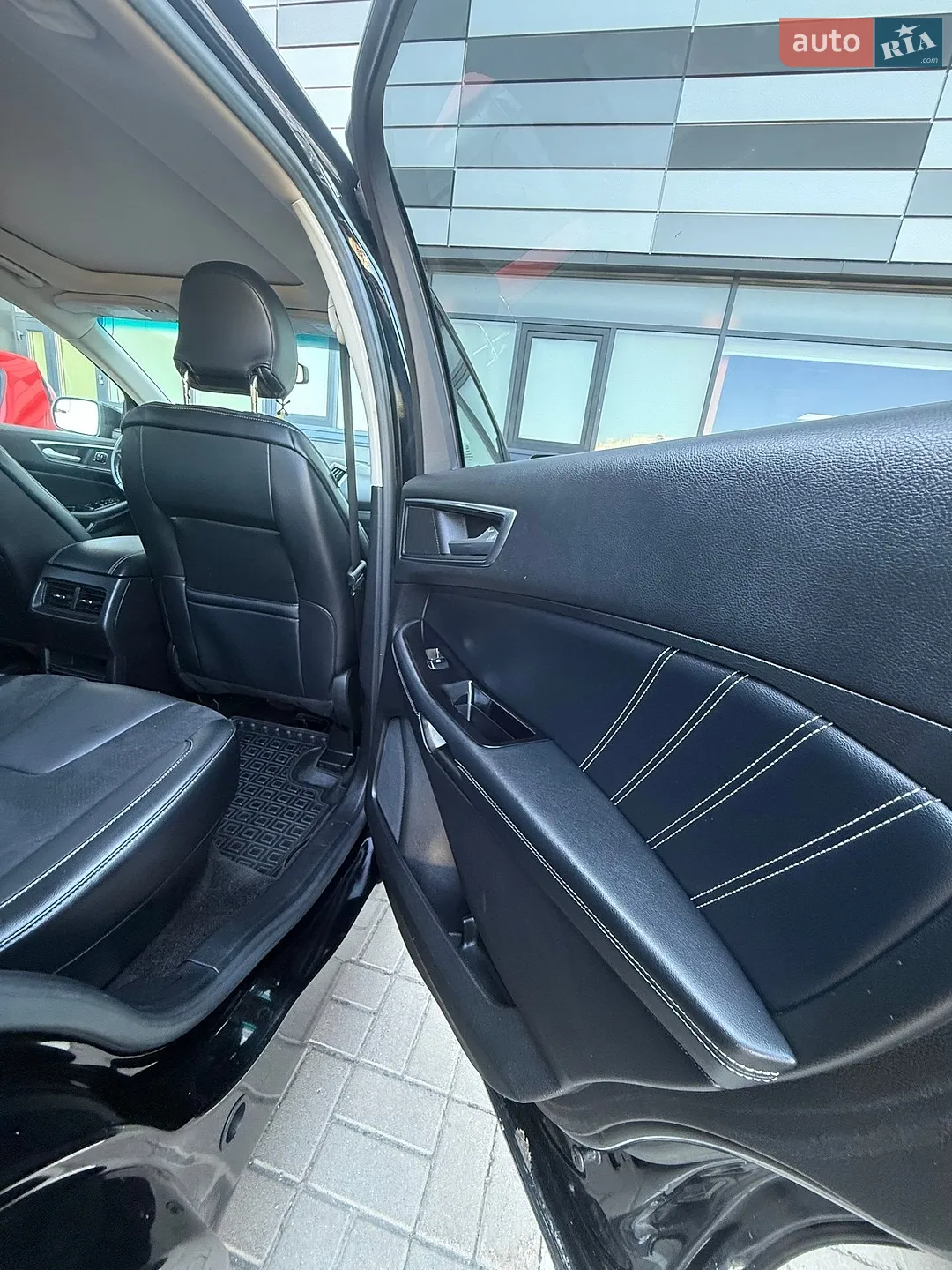 2016 Ford Edge - мініатюра 16