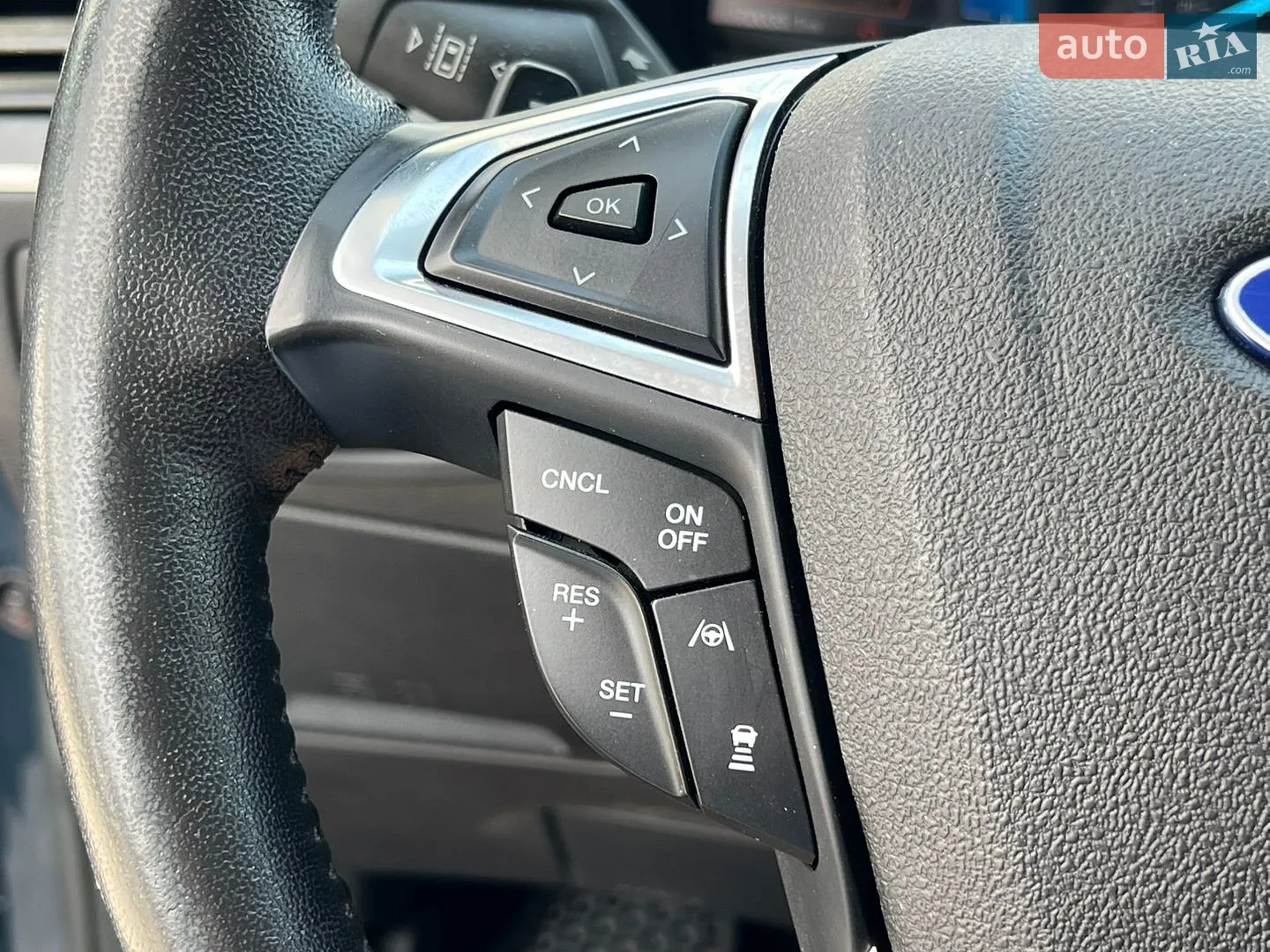 2019 Ford Edge - мініатюра 36