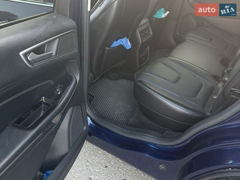 Внедорожник / Кроссовер Ford Edge 2016 в Харькове
