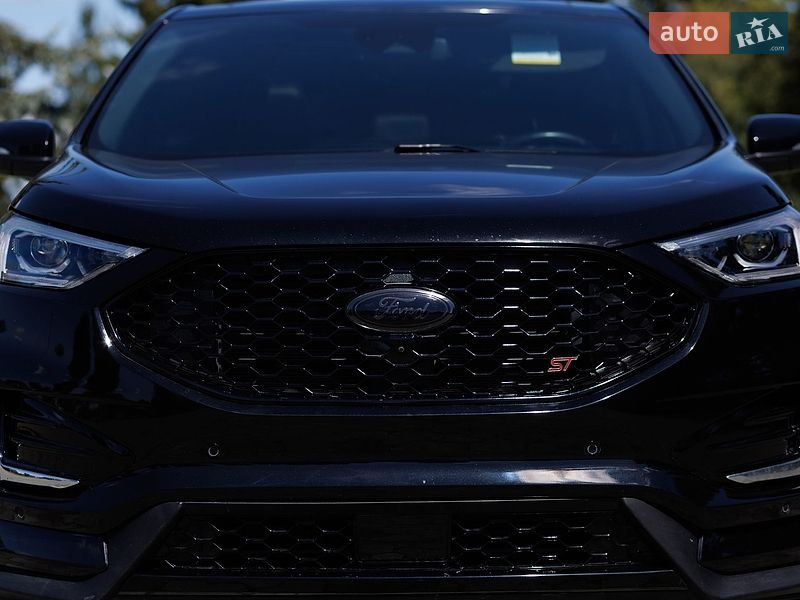 Внедорожник / Кроссовер Ford Edge 2022 в Дубно