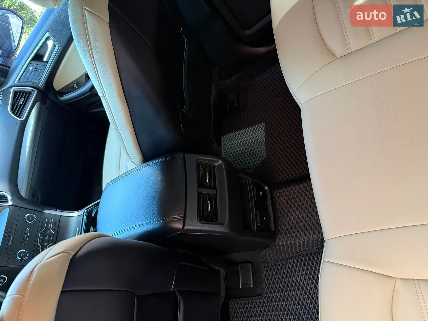 2019 Ford Edge - мініатюра 36