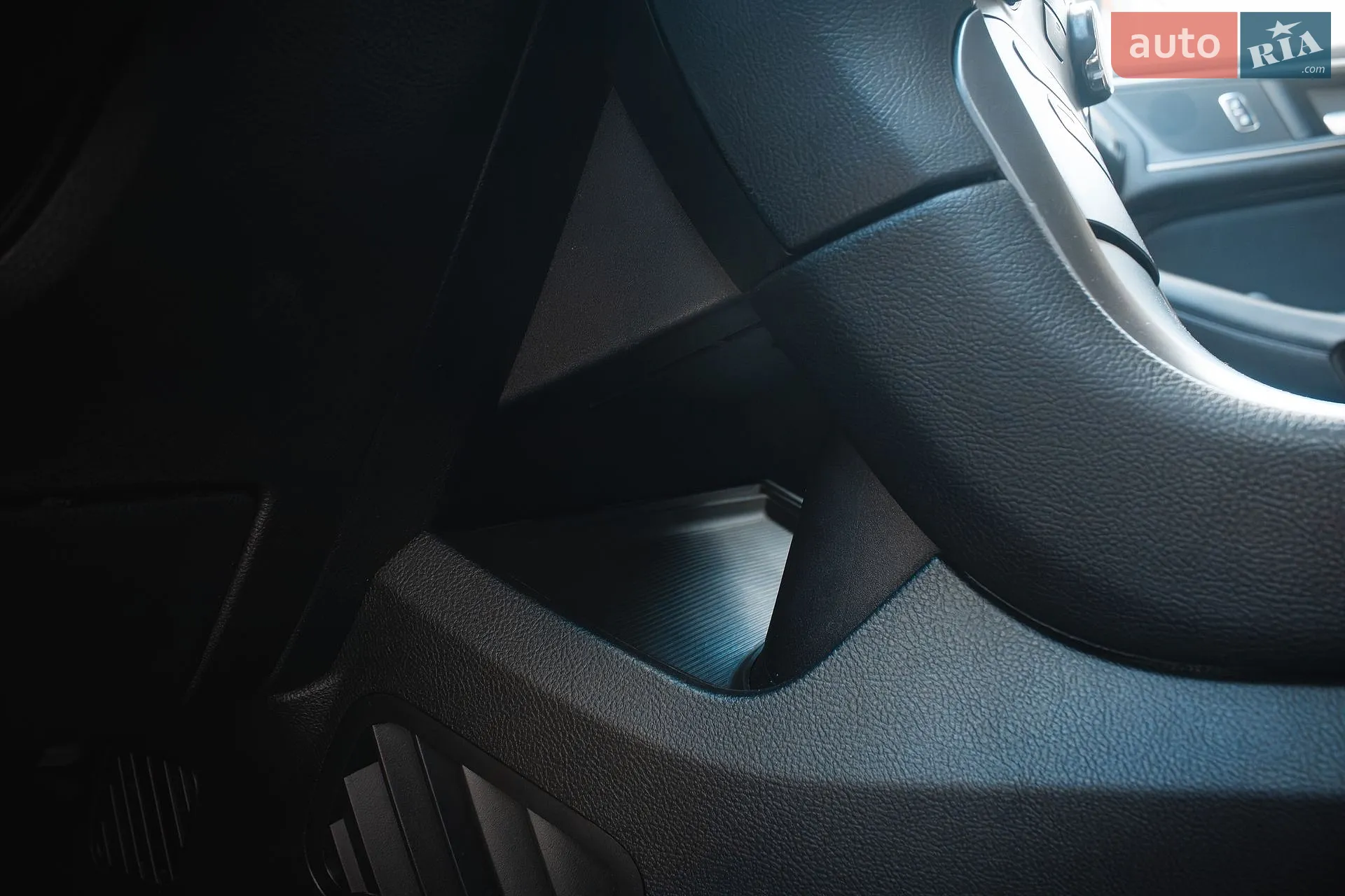 2019 Ford Edge - мініатюра 26