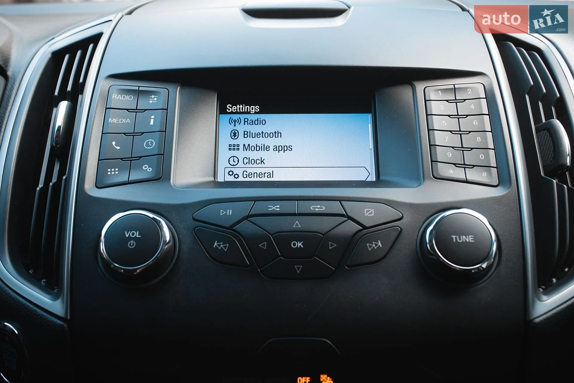2019 Ford Edge - мініатюра 18