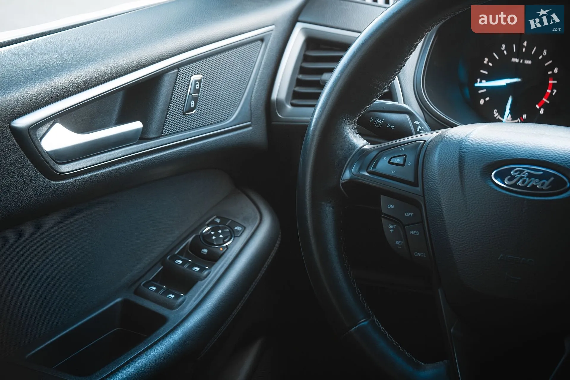 2019 Ford Edge - мініатюра 24