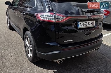 Позашляховик / Кросовер Ford Edge 2016 в Львові