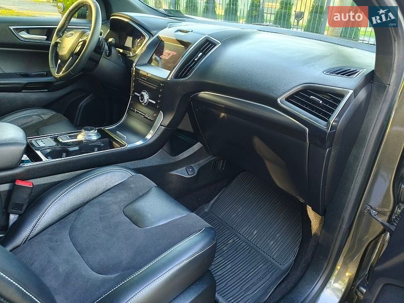 Позашляховик / Кросовер Ford Edge 2019 в Кременчуці