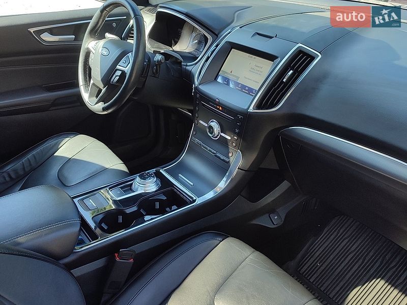 Внедорожник / Кроссовер Ford Edge 2018 в Южноукраинске