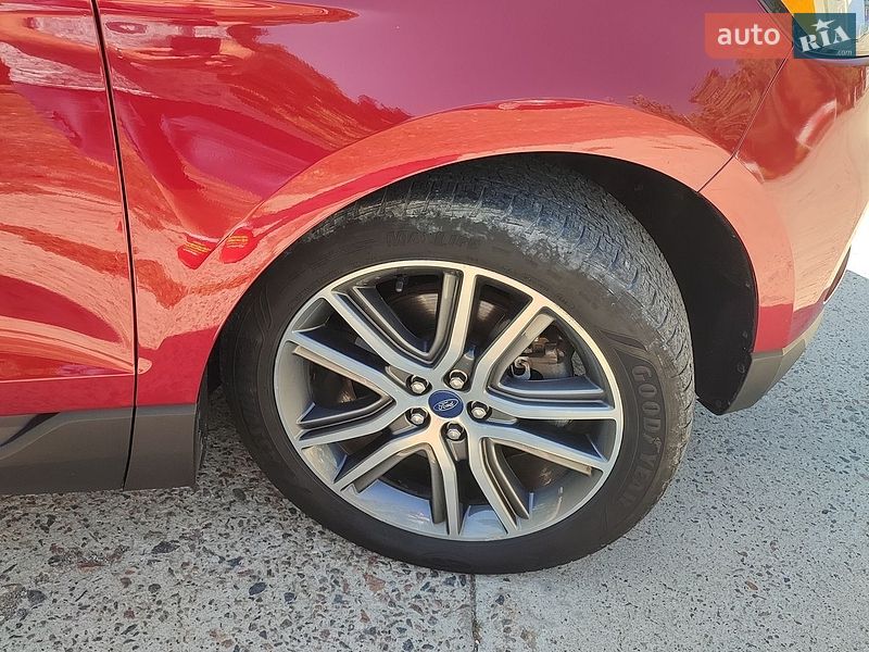 Внедорожник / Кроссовер Ford Edge 2018 в Южноукраинске