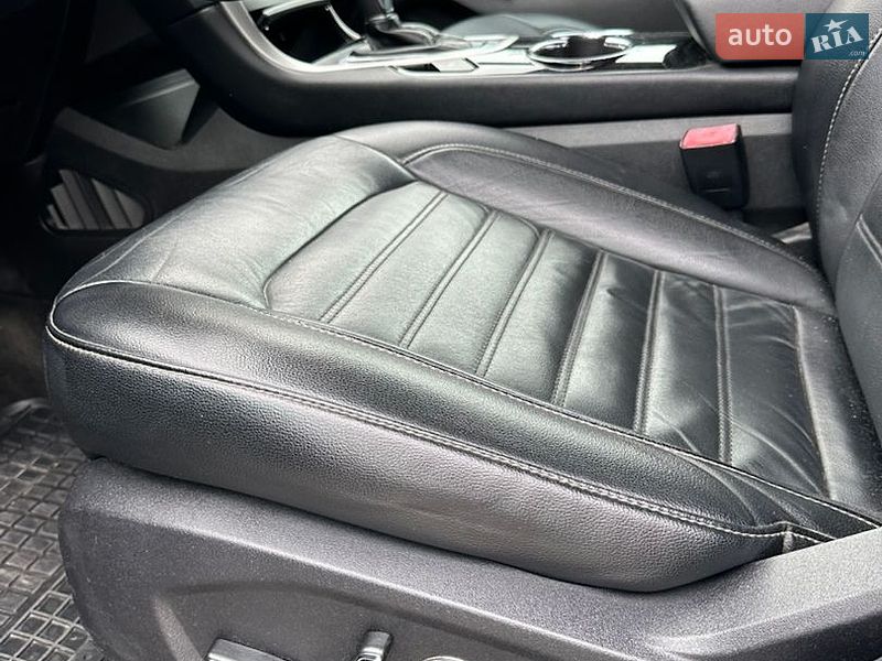 Внедорожник / Кроссовер Ford Edge 2015 в Черновцах