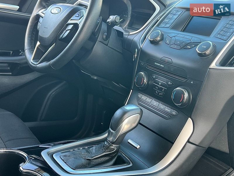 Внедорожник / Кроссовер Ford Edge 2018 в Киеве