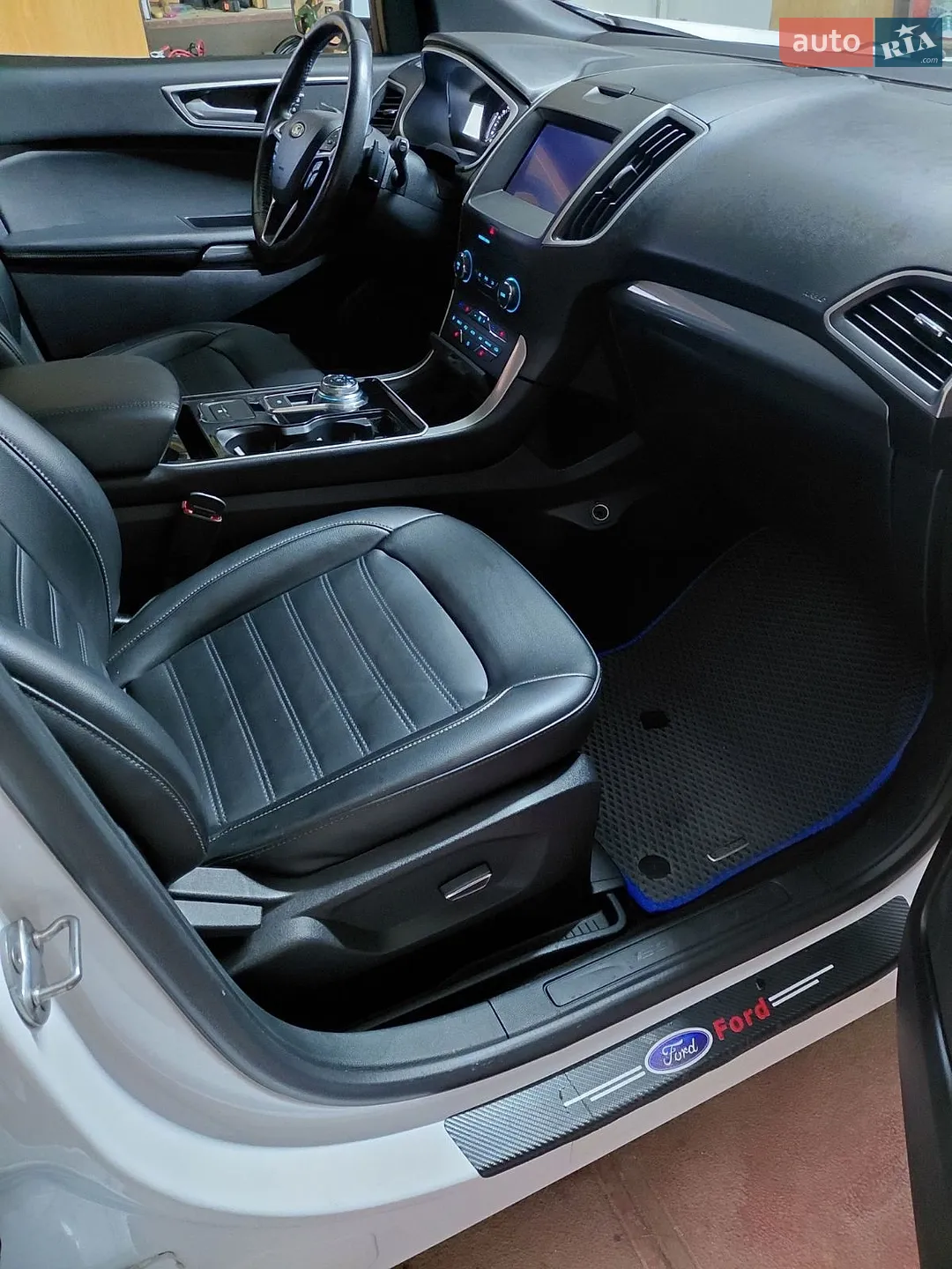 2019 Ford Edge - мініатюра 21