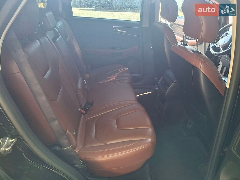 Позашляховик / Кросовер Ford Edge 2015 в Павлограді фото 16 Позашляховик / Кросовер Ford Edge 2015 в Павлограді