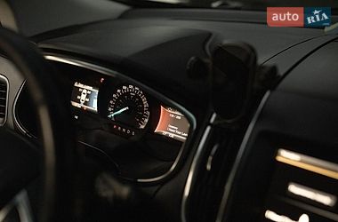 Позашляховик / Кросовер Ford Edge 2015 в Павлограді фото 35 Позашляховик / Кросовер Ford Edge 2015 в Павлограді