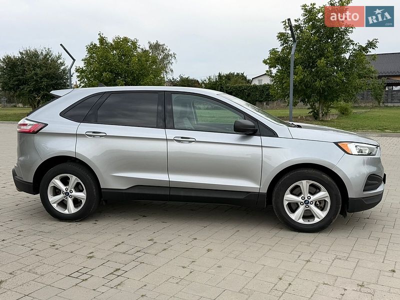 Позашляховик / Кросовер Ford Edge 2020 в Рівному