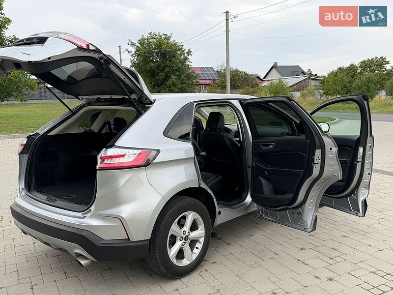Позашляховик / Кросовер Ford Edge 2020 в Рівному