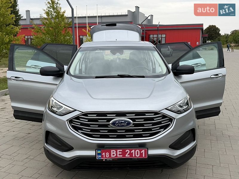 Позашляховик / Кросовер Ford Edge 2020 в Рівному