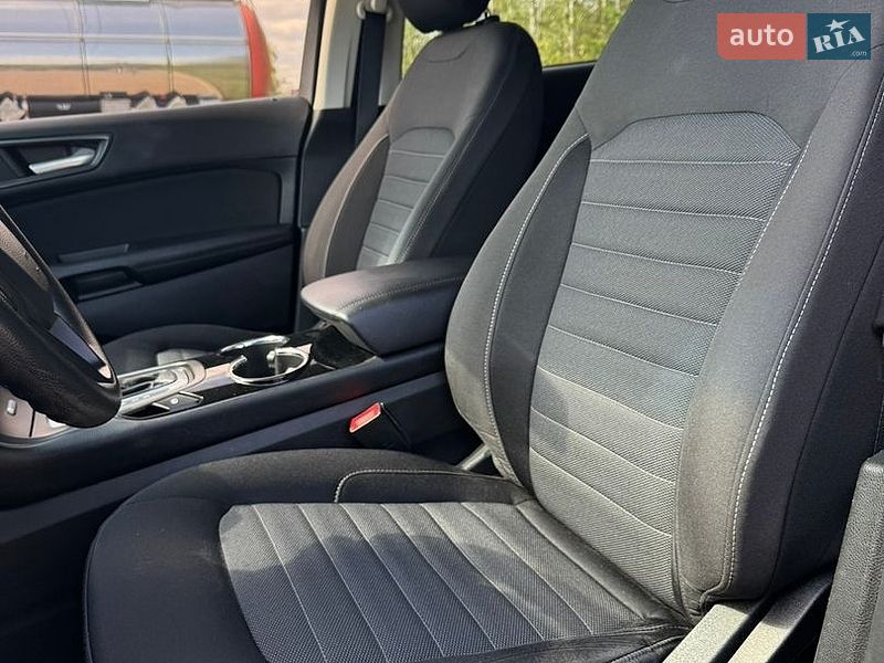 Позашляховик / Кросовер Ford Edge 2018 в Києві