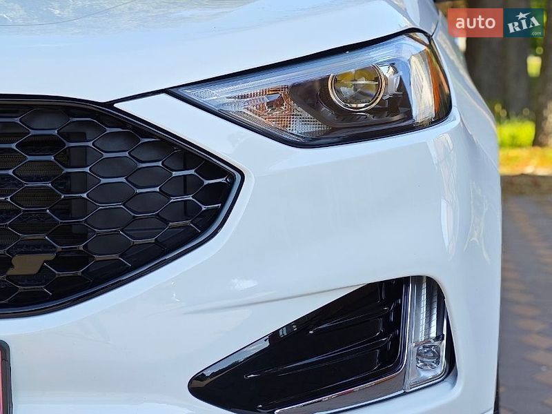 Позашляховик / Кросовер Ford Edge 2022 в Лубнах