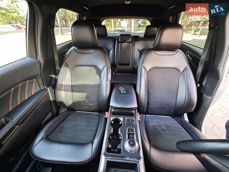 Позашляховик / Кросовер Ford Edge 2022 в Лубнах