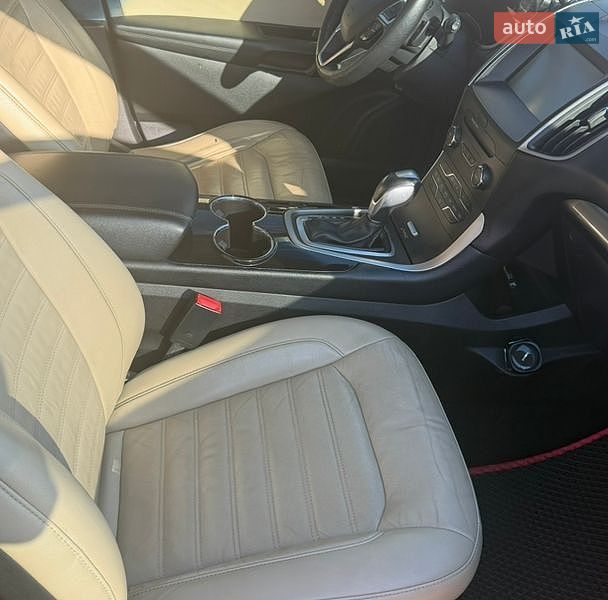 Позашляховик / Кросовер Ford Edge 2015 в Тернополі
