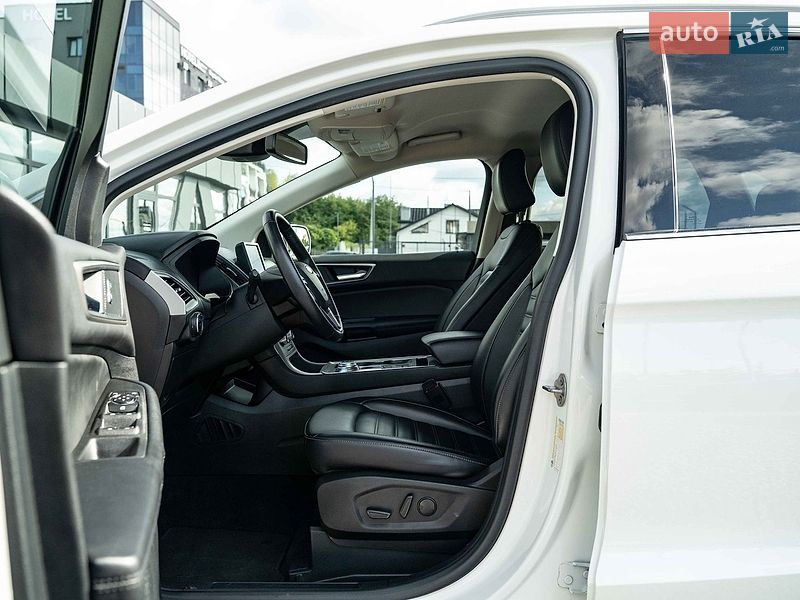 Позашляховик / Кросовер Ford Edge 2023 в Чернівцях