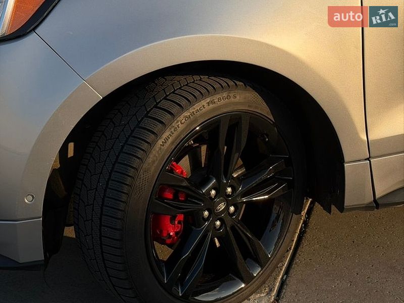 Внедорожник / Кроссовер Ford Edge 2020 в Киеве