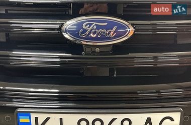 Позашляховик / Кросовер Ford Edge 2018 в Броварах