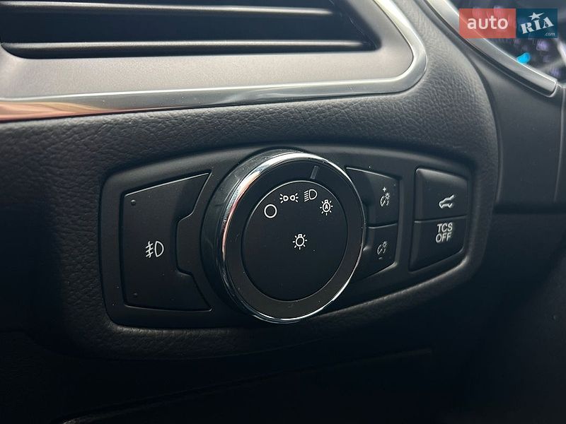 Позашляховик / Кросовер Ford Edge 2021 в Івано-Франківську