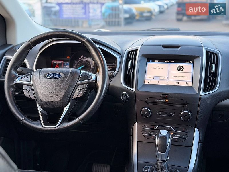 Позашляховик / Кросовер Ford Edge 2017 в Кривому Розі