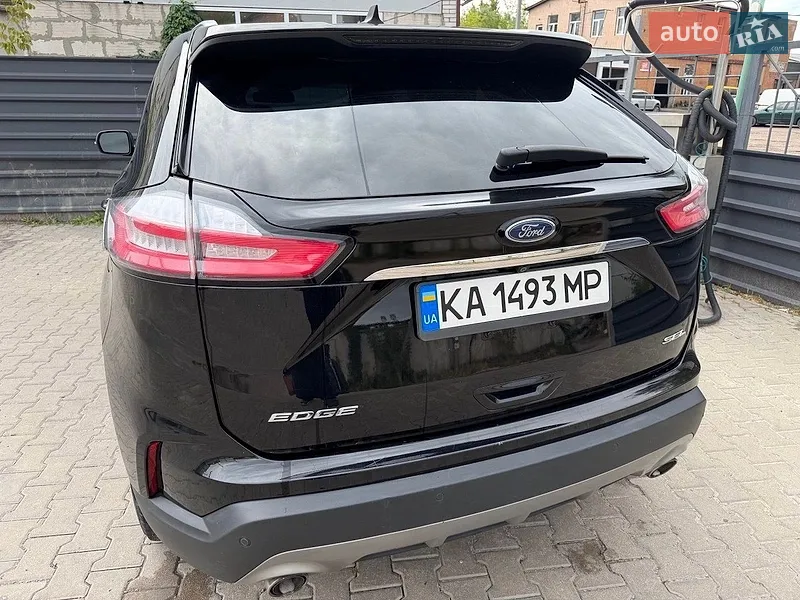 Ford Edge