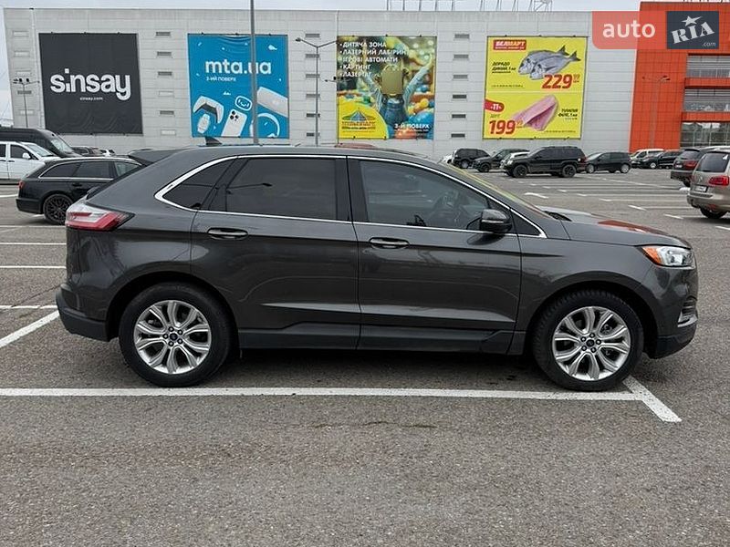 Позашляховик / Кросовер Ford Edge 2020 в Чернівцях