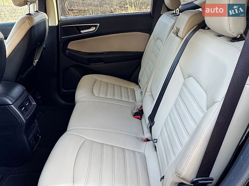 Внедорожник / Кроссовер Ford Edge 2019 в Киеве