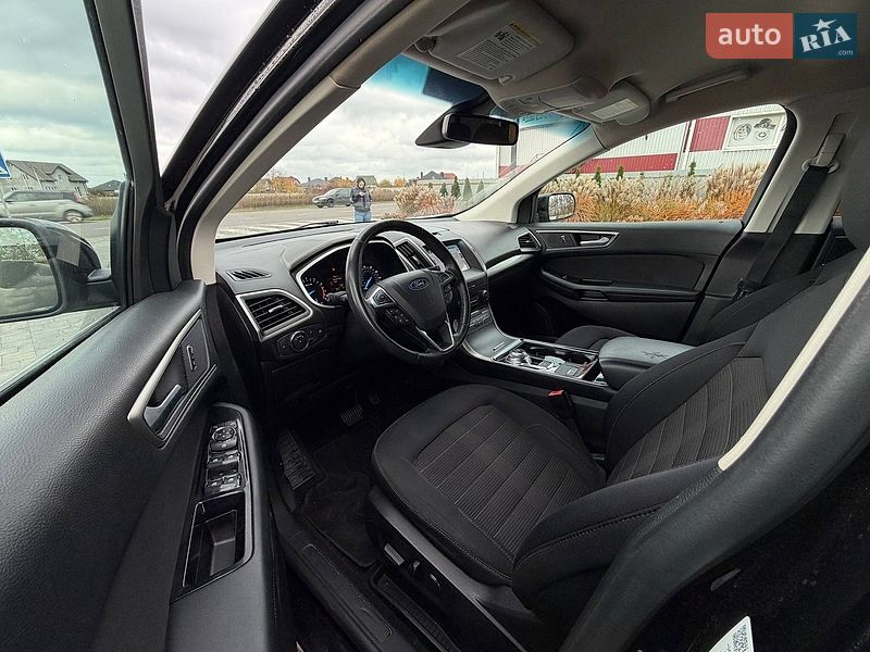 Позашляховик / Кросовер Ford Edge 2019 в Луцьку