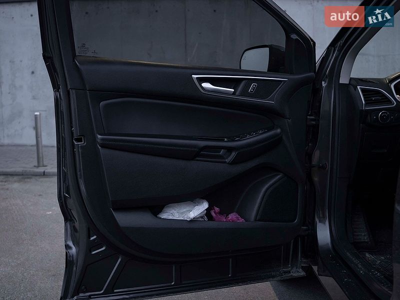 Внедорожник / Кроссовер Ford Edge 2016 в Киеве